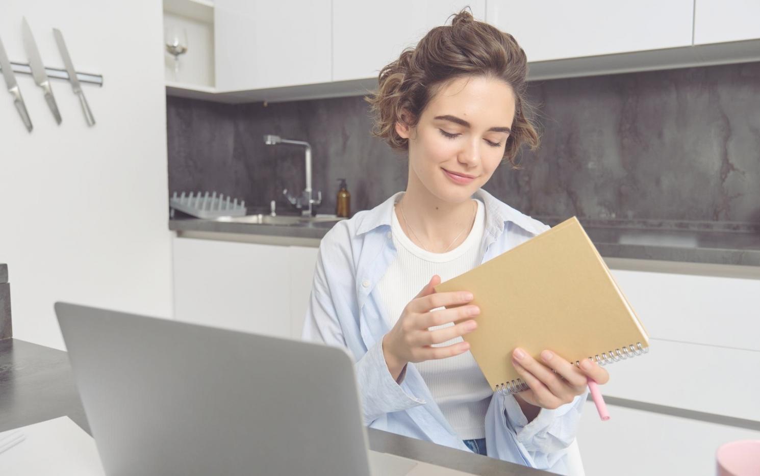 Ambiente de aprendizaje profesional durante sesión de formación